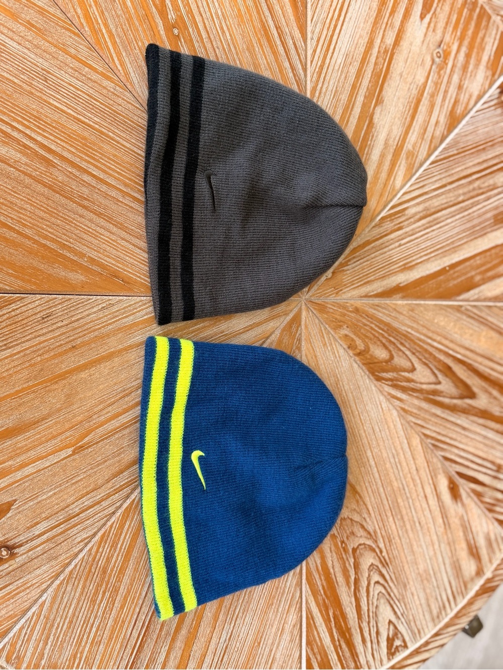 Nike Kids Winter Hat Beanie set